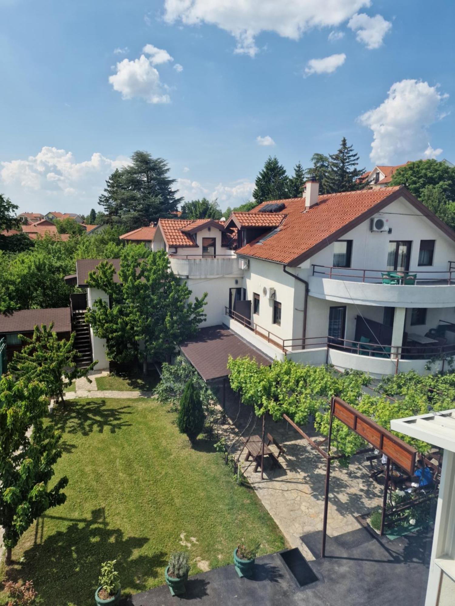 Rooms Green Set Belgrad Dış mekan fotoğraf
